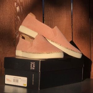 Naturalizer Slip-On, Rose Suede - Size 8